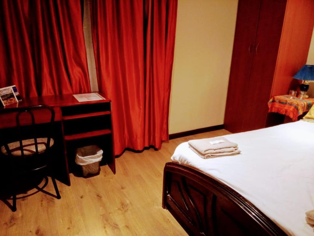 Casa De Huespedes Tu Parada En Cuenca Exteriör bild