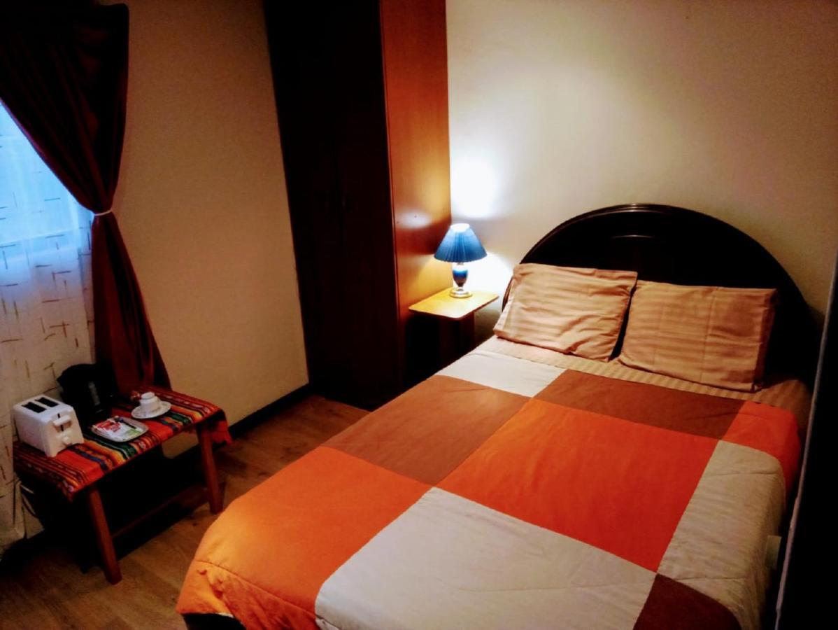 Casa De Huespedes Tu Parada En Cuenca Exteriör bild